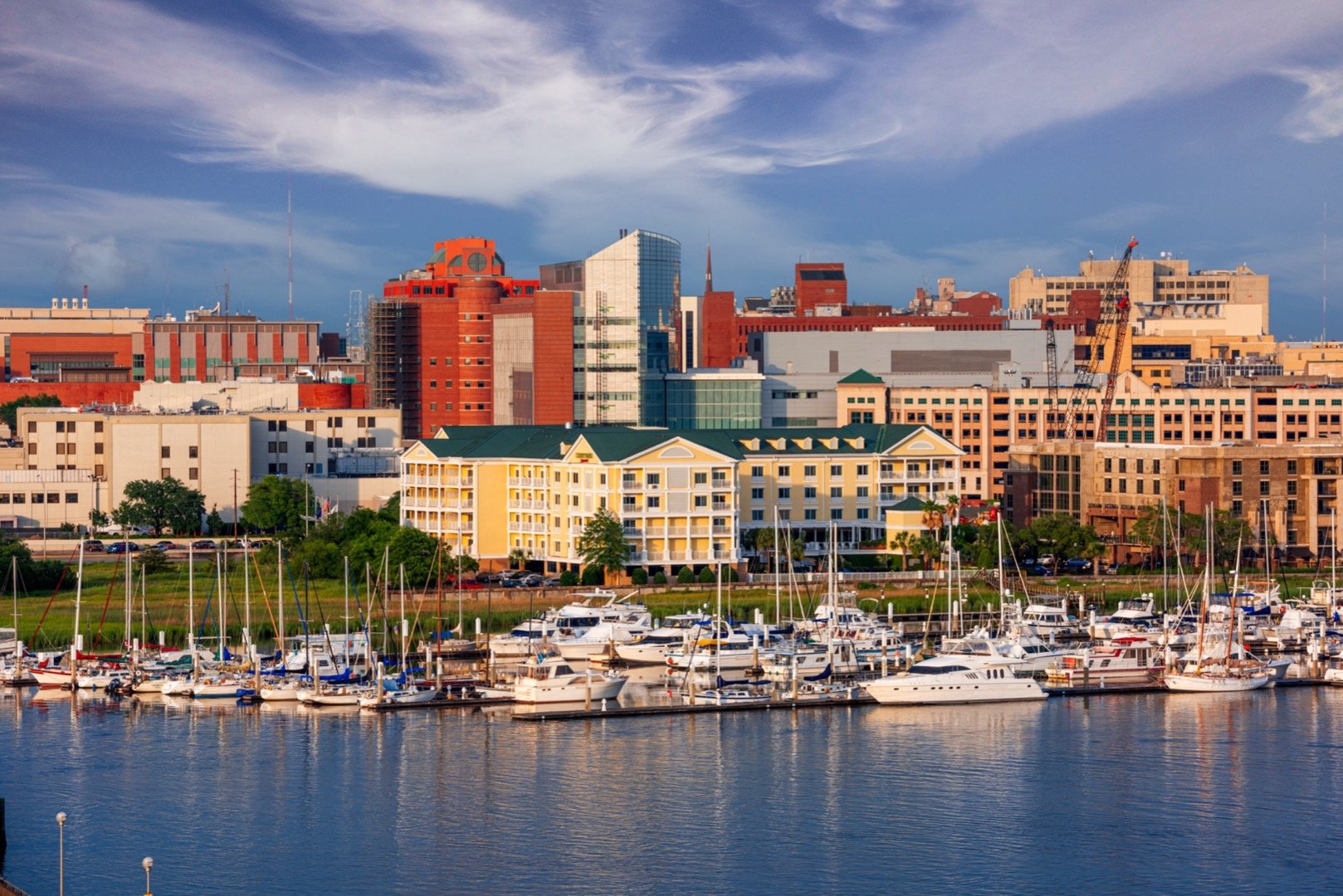 Charleston romantic date spots