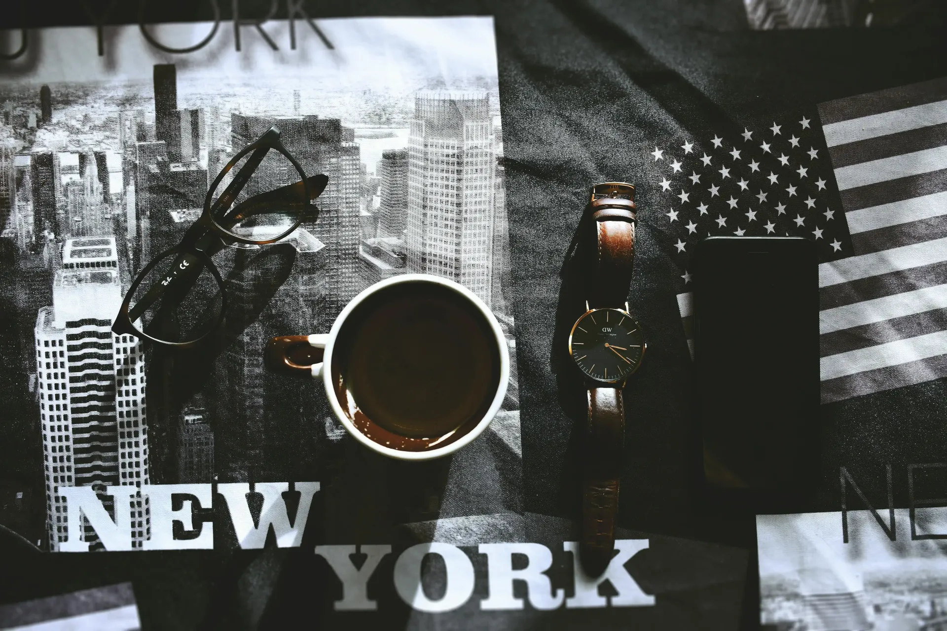 Romantic couple enjoying iconic date experiences in New York City - perfect date planning destination with stunning city views and intimate atmosphere