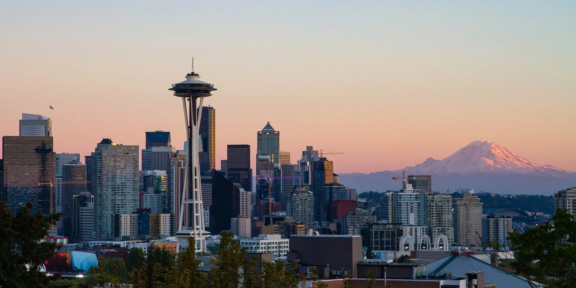 Romantic couple enjoying iconic landmarks in Seattle - perfect date planning destination with stunning city views and intimate atmosphere